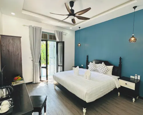 Luang Prabang Nagara Villa River View Hotels near Manivanh College