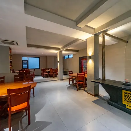 Laojunshan Shumo Art Homestay (Zhongling Cableway)