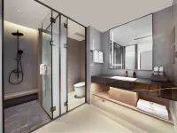 Xichang Tianyue Hotel (Qionghai 17 Degrees Torch Square)