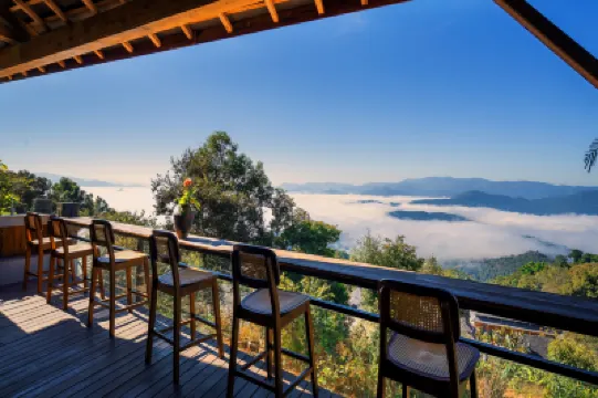 Yunjing Tingshan Guanhai Homestay（Jingmai Mountain Store） Hotels near Mount Jingmai