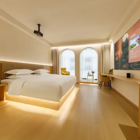 Qi'an Smart Cinema Hotel (Puding Yuxiu Square Branch)