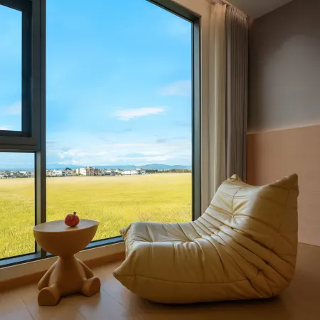 Dali Lixiu Homestay (Xizhou Guzhen Shop)