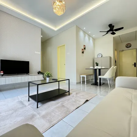Youth City Residence Family Suite KLIA AEON Mall Nilai USIM
