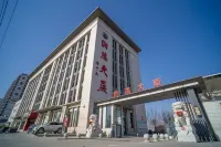 Runhong Hotel