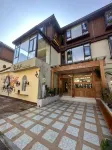Mangshi Menglu ・ Tropical Orchid Themed Homestay (Dai Ethnic Ancient Town)