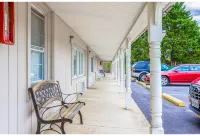 Relax Inn By OYO Natural Bridge I-81 - 애견동반