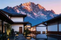 Lemaison·La Maison | Yijia Yijing Holiday Courtyard (Lijiang Ancient Town Waterwheel Branch) - parking