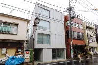 Flat K Plum Umegaoka Hotels near Gotoku-ji Temple