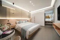 銳陽·SunnyRay民宿（三清山港首索道店）