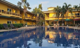 Bacchus Home Resort