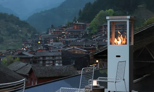 行者上居 全景デザイナーズ民宿（西江千戸苗寨展望台）