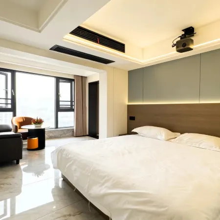 Guangde Jijia Homestay (Municipal Government)