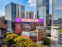 From·K Hotel (Guangzhou Tianhe Zhengjia Plaza Tiyuxi Road Metro Station Branch) Hotels near مول تي