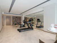 Yichong Hotel (Zhanjiang Bay Bridge Wanda) โรงแรมในจ้านเจียง