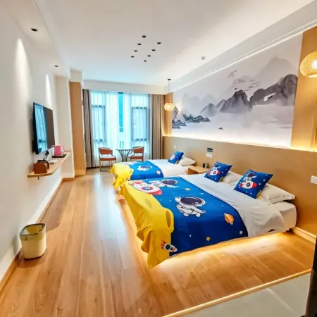 Shitai Qingfeng · Terrace View Homestay (Guniujiang Scenic Area)