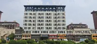 Super 8 Hotel Select Panjin Liaodongwan New Zone Binhai Avenue Hotels in Panjin