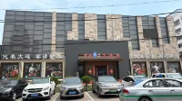 Cloud top 霽雲上·海景美宿（中山廣場地鐵站店）