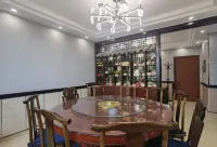 Aksu Left Bank Xiangdi Heshun Yaju Homestay