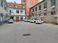 Homeinn Hotel (Yuncheng Wanrong County Feiyunlou Scenic Area) - parking