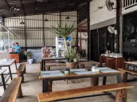 ANOU HOSTEL Hotels in Pakse