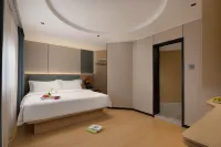 Lujing Cloud Hotel (Huizhou West Lake Honghua Lake Scenic Area) - Airport Shuttle