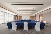 Home2 Suites by Hilton Jinan Olympic Sports Center Hotel