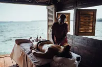 Ratua Private Island Resort - spa