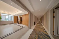 Yunying Baojing Shikong E-Sports Hotel (Hua Wuyue Plaza Huaxing Road) - parking