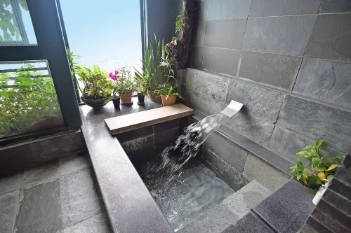 Jiaoxi yu tang Hot Spring - balcony