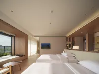 YE HOTEL - balcón