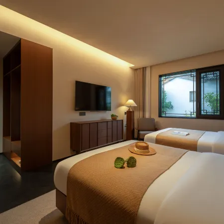 Fuxian Lake Mushan Homestay (Guanlong Town)