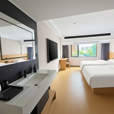 Ziyue Yaju Hotel (Yutai Guanyu Avenue)
