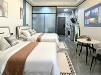 HONLEE · Happy Carp · Audio-Visual Vacation Boutique Stay (Quanzhou West Street Xihu) - สัตว์เลี้ยง