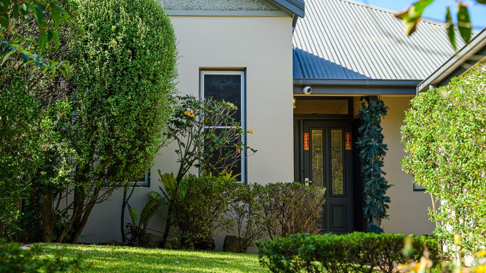 Charming Detached in North Sydney /3BR 3BA /Parking/Metro