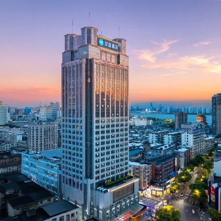 HanTing Hotel (Nanchang Tengwang Pavilion Dashi Courtyard Food Street)