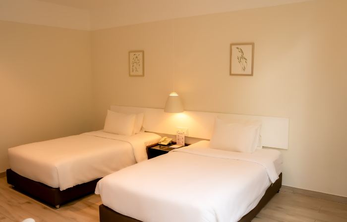 Hotel West Lakes Golf