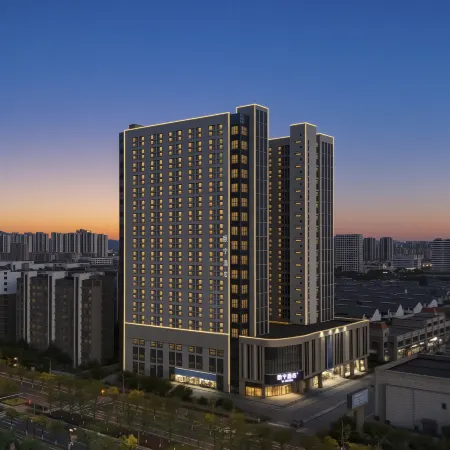 Yining Hotel (Nanjing Lishui Development Zone Airport Road)