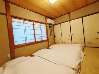 Best sightseeing in Kyoto Large kitchen & bath A 5-minute walk from Sanjo Keihan Station - 停車場