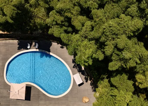 Mo Shang Chu Jian · Bamboo Mountain Pool Resort - 4-Star