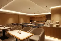 AiFei Hotel(Dandong Kuandian East Binhe Park Branch) - Wifi