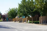 UrbaS Hotel(Karamay Urho Ghost City Branch) - موقف سيارات