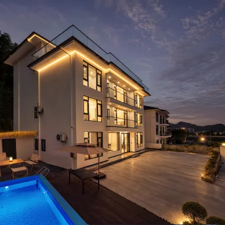 Hidden Prosperity Homestay (Kaiyuan Senbo Resort Paradise OMG Heartbeat Park)