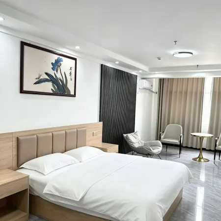 Hongyan Inn (Yinghu Park Yingjiang County People's Hospital)