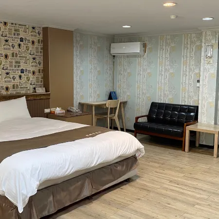 Kylin Peak Hotspring Resort