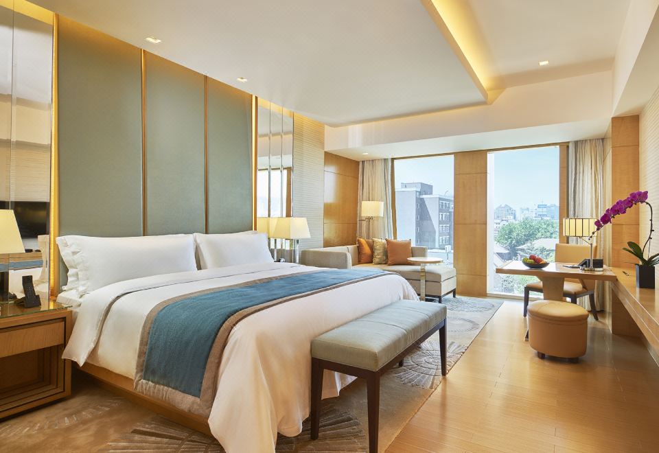 5. 판 퍼시픽 베이..