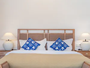 Shaxi Yujin bridge homestay