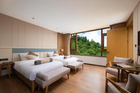DUO YI SHU MID-LEVELS RESORT HOTEL Отели рядом с достопримечательностью «Pu Gao Lao Zhai»