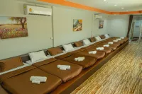 Apinya Resort Bangsarey - Pet friendly