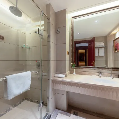 Cili Hotel