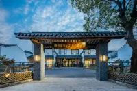 Yisu SENSE·Shuiyunsen Homestay(Wuxi Lingshan Giant Buddha Nianhuawan Store)